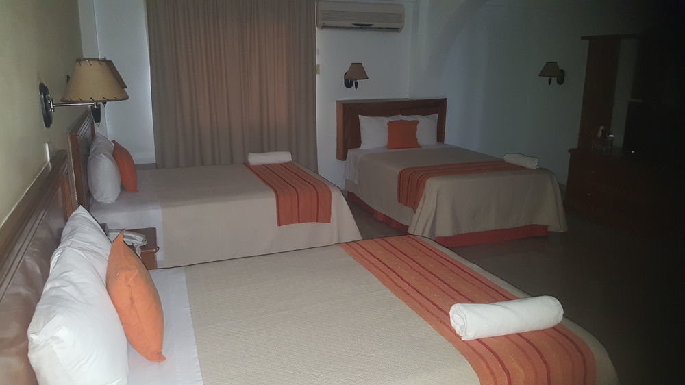 Hotel Baez Carrizal Villahermosa Exterior photo